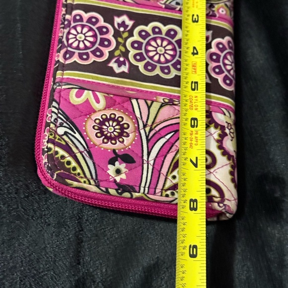 Vera Bradley Zip Around Wallet – Very Berry Paisley (Retired) - Picture 5 of 6